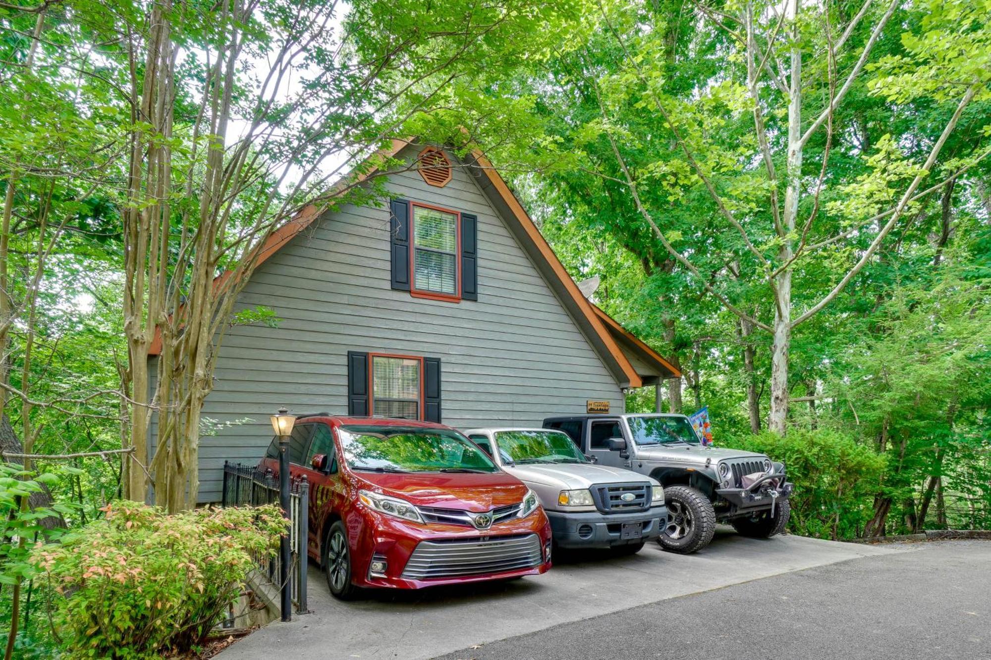 Smoky Mountain Cabin With Deck And Hot Tub! Pigeon Forge Extérieur photo