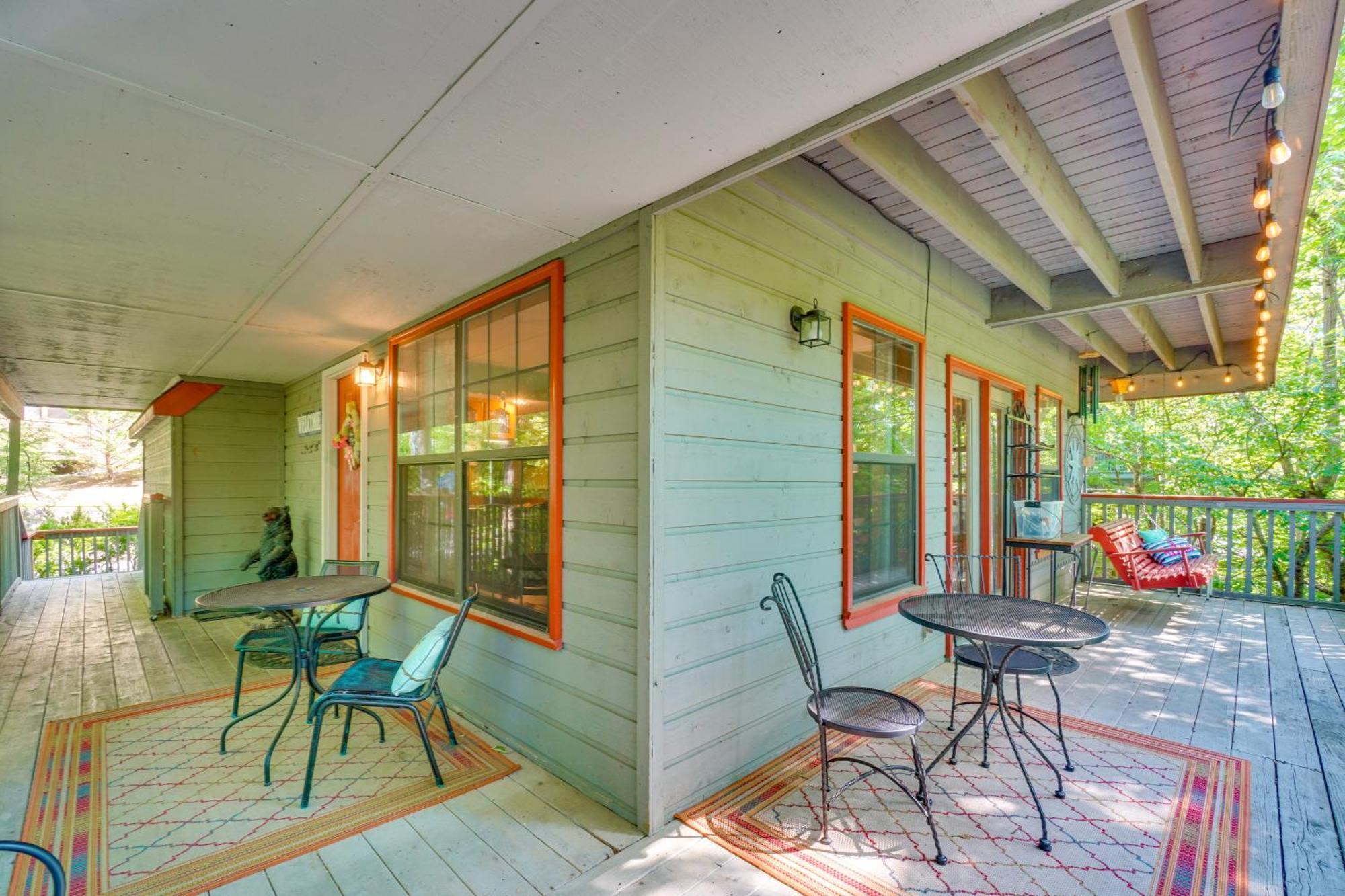 Smoky Mountain Cabin With Deck And Hot Tub! Pigeon Forge Extérieur photo