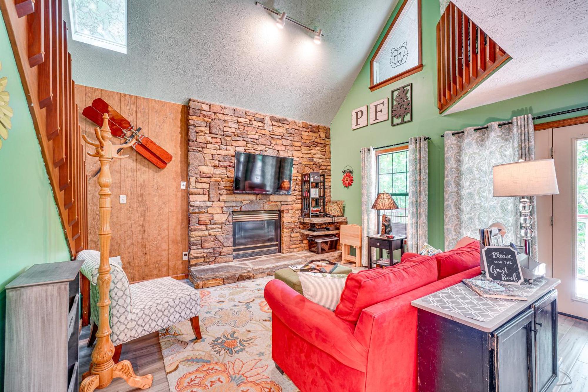 Smoky Mountain Cabin With Deck And Hot Tub! Pigeon Forge Extérieur photo